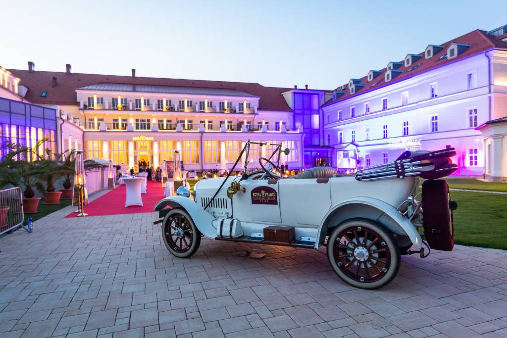 Liečebný hotel a luxusný rezort