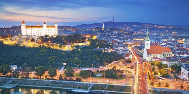 Tri slovenské mestá, Bratislava