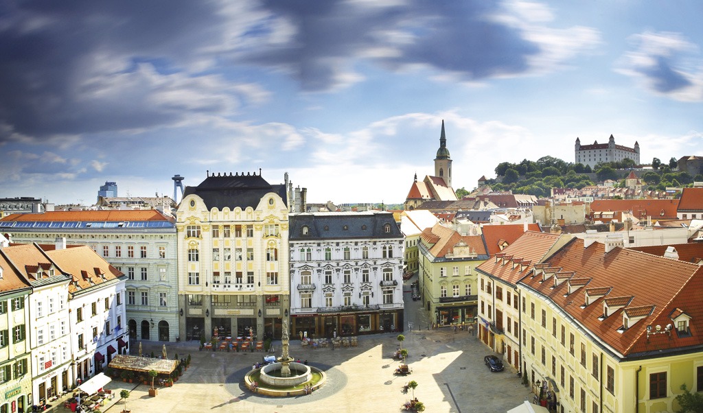 Tri slovenské mestá, Bratislava