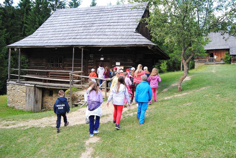 Skanzen, Vychylovka