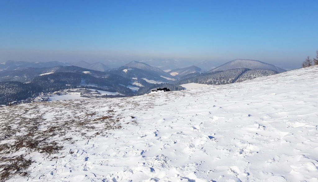 4 tipy na zimnú turistiku v žilinskom kraji, Vrch Straník