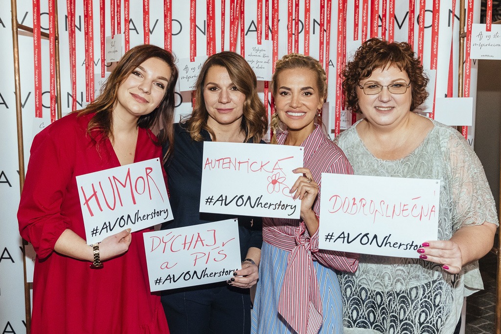 Avon kozmetika, inšpiratívne ženy kampaň Avon za zdravé prsia, Avonherstory, charita