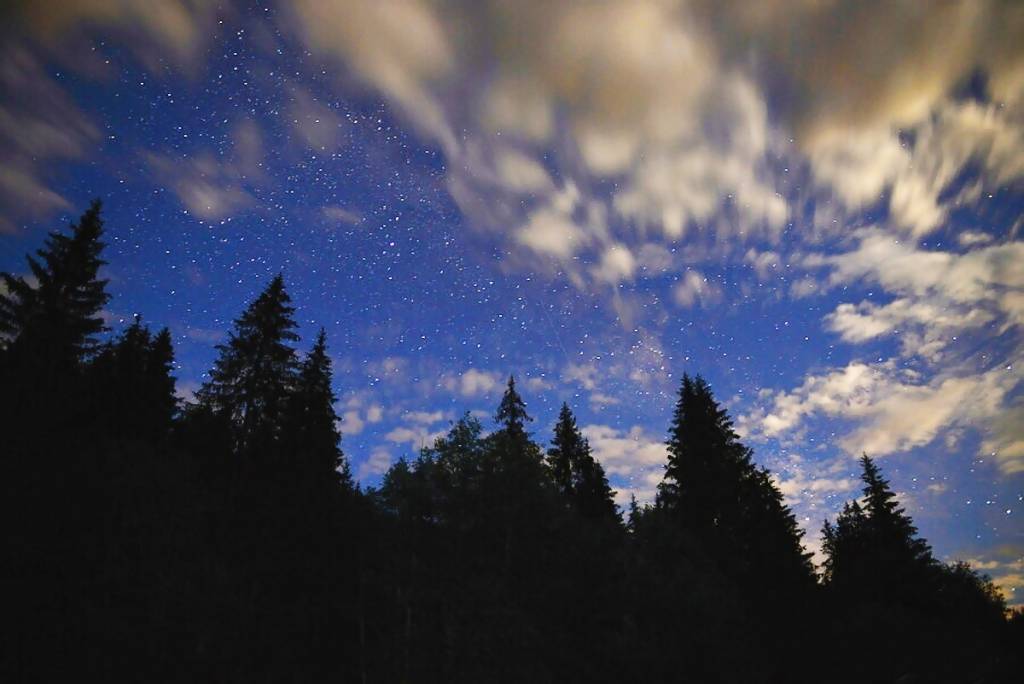 Spestrite si pobyt na Horehroní výletom astrovlakom a nočným pozorovaním hviezd