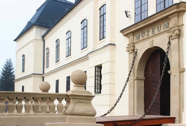 Cesta za umením spoznávania cez online príbeh, kastiel Vihorlatske muzeum