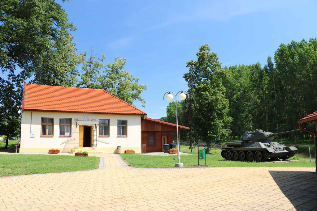 Tekov - Kraj na Pohroní, dom bojovej slavy Kalna nad Hronom