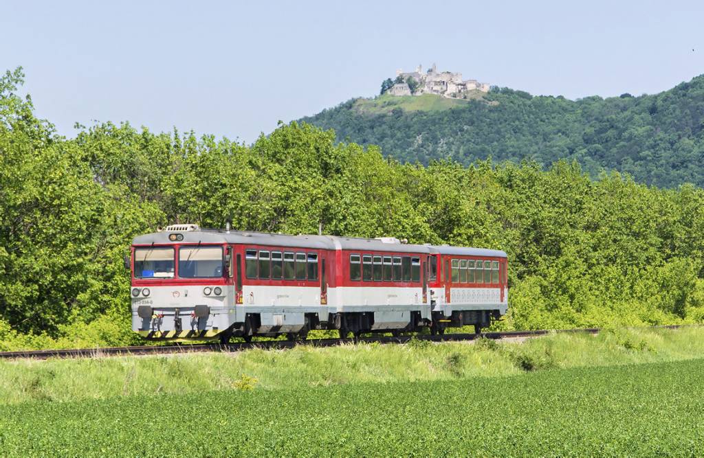 štvrtá sezóna úspešného turistického vlaku Záhoráčik