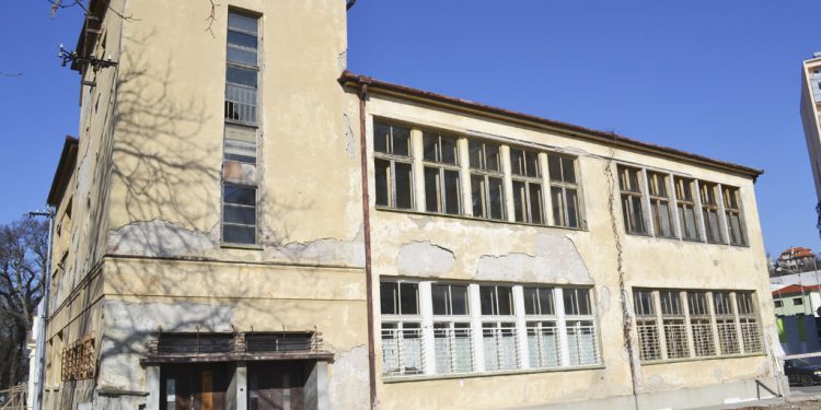 Židovská škola v Leviciach sa dočká obnovy, súčasný stav