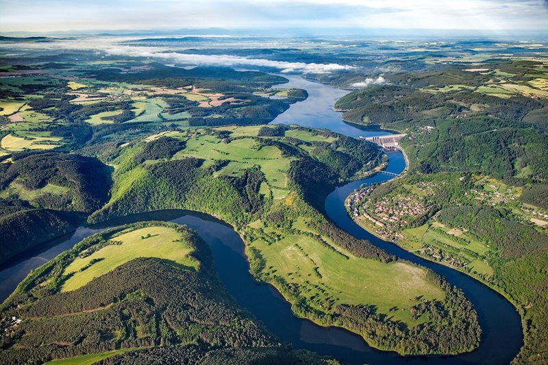 Czech-Travel1Vltava_Podkova_FOTO-Jiri-Jirousek, dovolenka na Slovensku, Lexikon