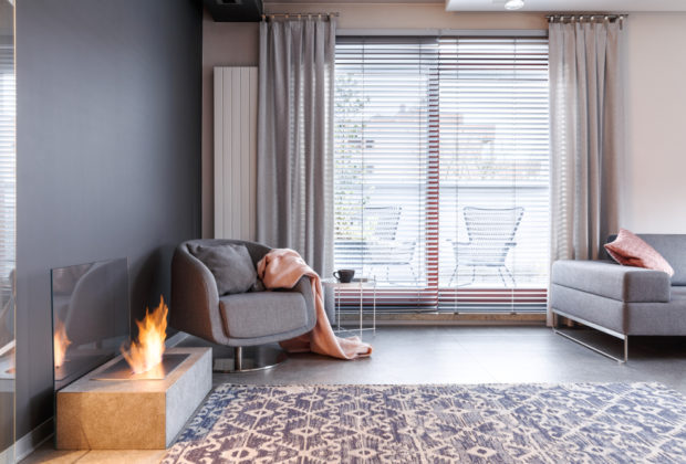 Dvere, Rolety a žalúzie, lexikon.sk